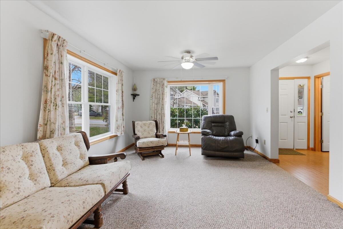 18 Beaver Pond Road Brunswick ME 04011