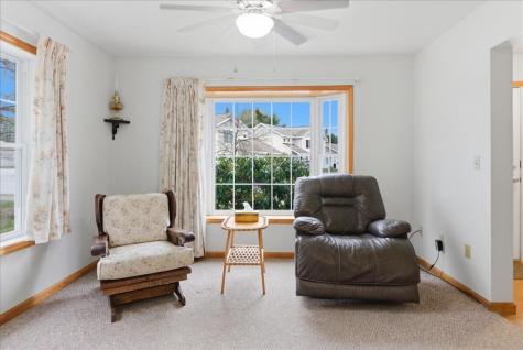 18 Beaver Pond Road Brunswick ME 04011
