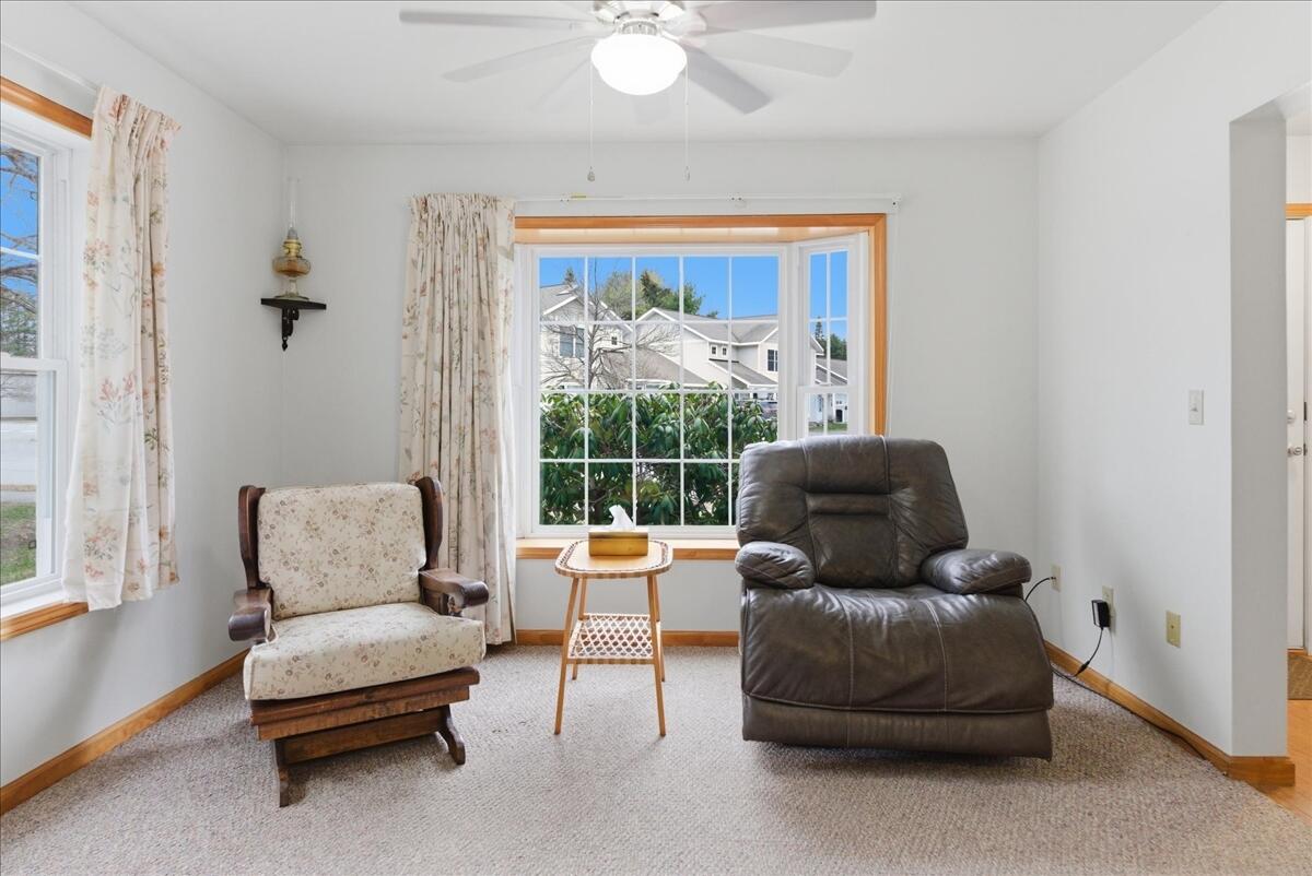 18 Beaver Pond Road Brunswick ME 04011