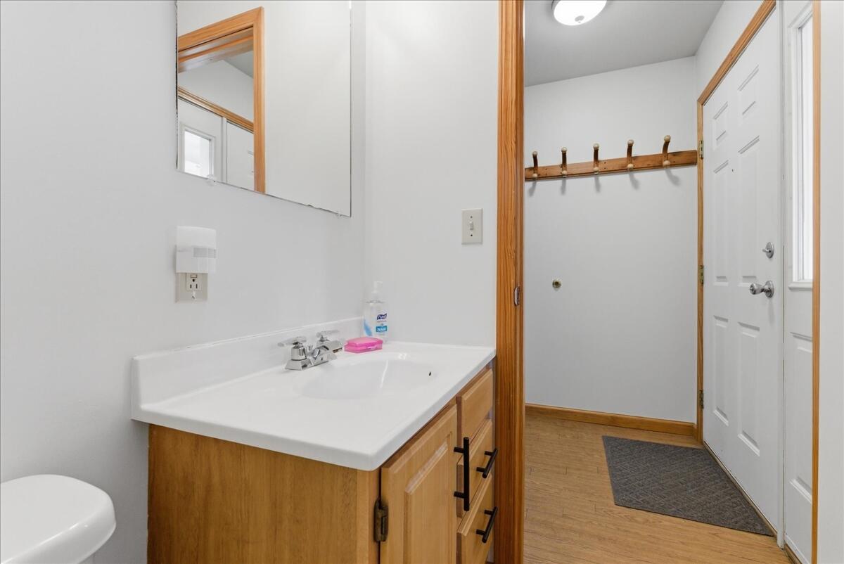 18 Beaver Pond Road Brunswick ME 04011