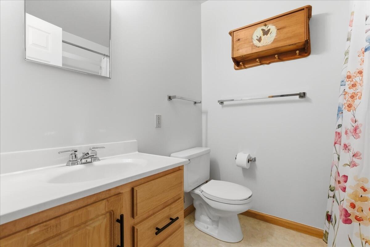 18 Beaver Pond Road Brunswick ME 04011