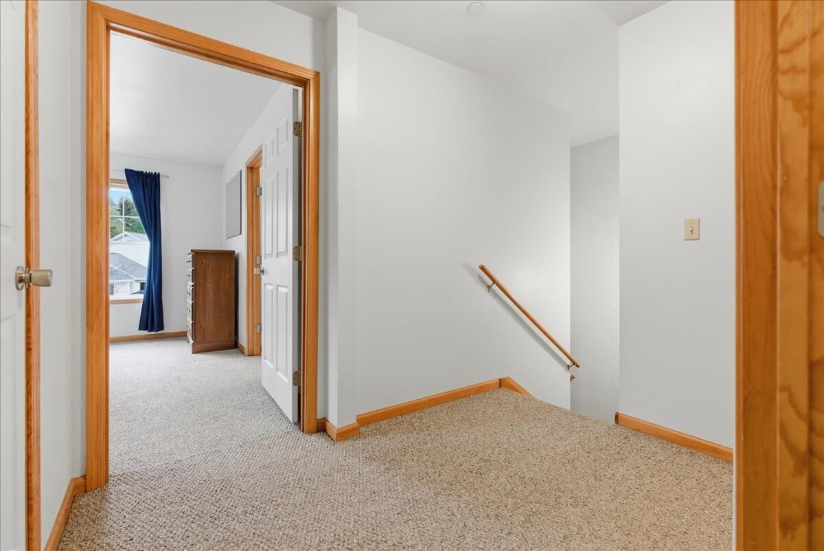 18 Beaver Pond Road Brunswick ME 04011