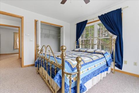 18 Beaver Pond Road Brunswick ME 04011