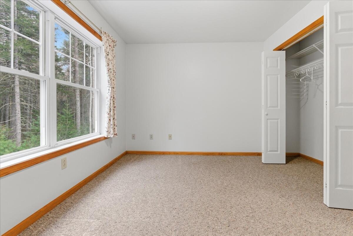 18 Beaver Pond Road Brunswick ME 04011