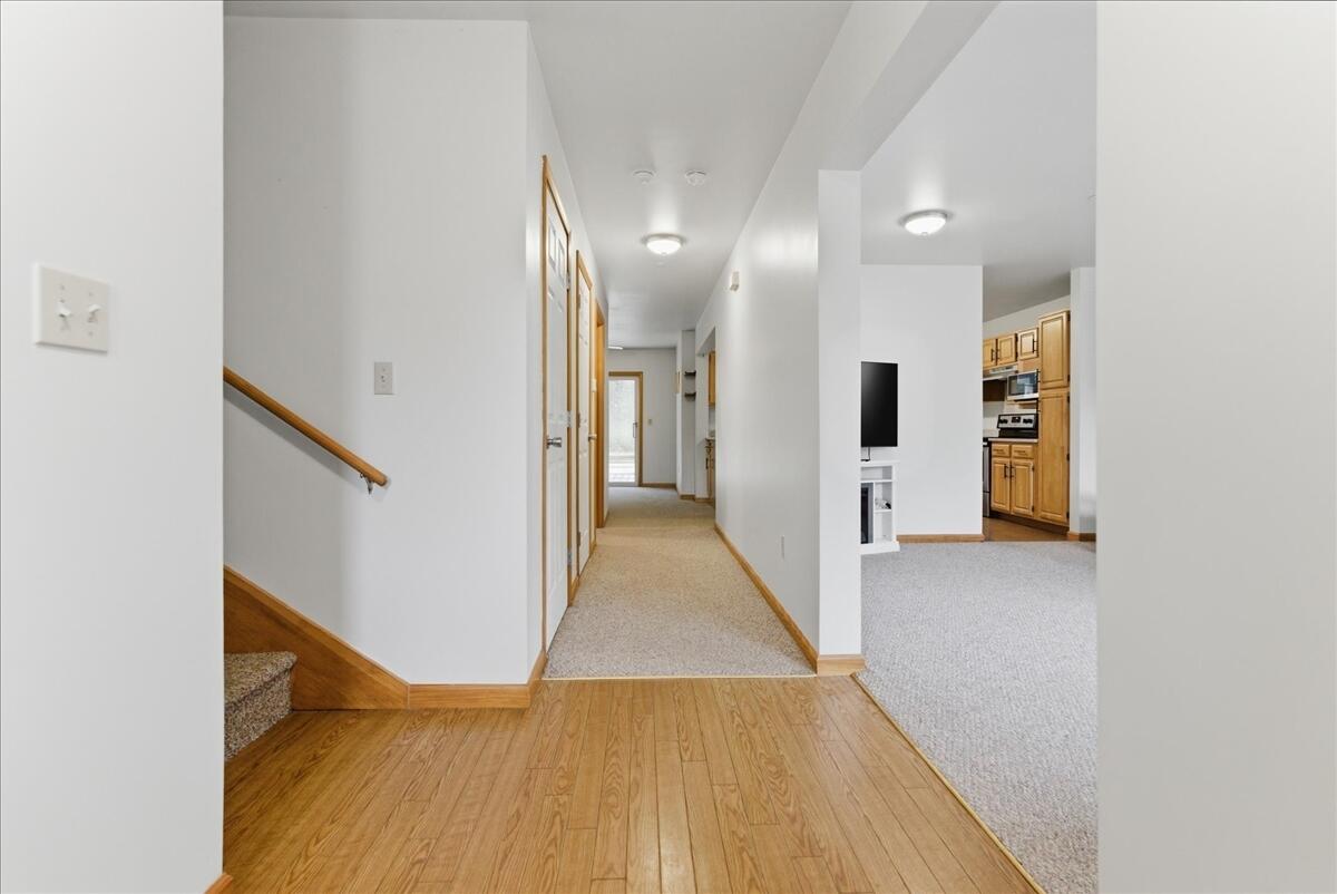 18 Beaver Pond Road Brunswick ME 04011