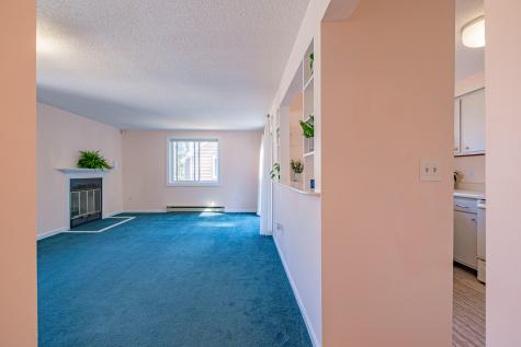 378 Portland Road Gray ME 04039