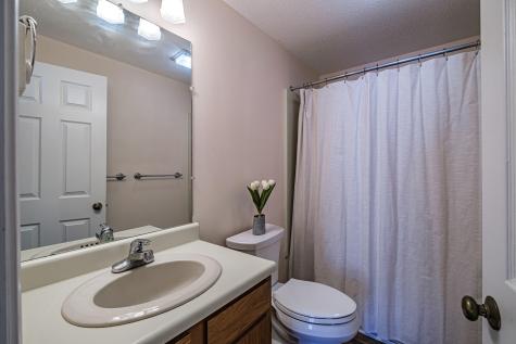 378 Portland Road Gray ME 04039