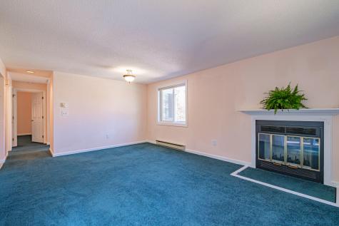 378 Portland Road Gray ME 04039