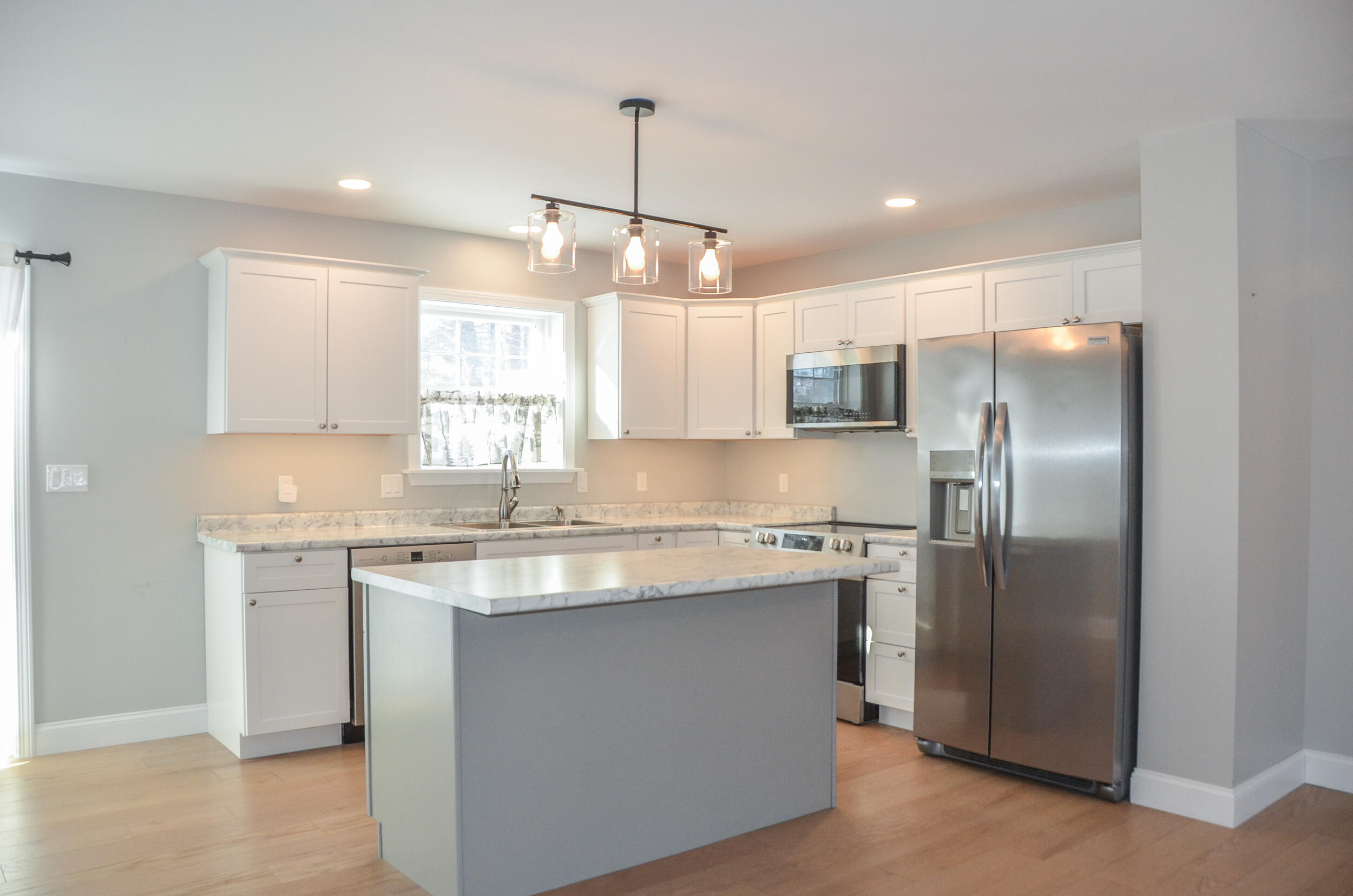 18 Violet Drive Farmingdale ME 04344