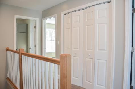 18 Violet Drive Farmingdale ME 04344