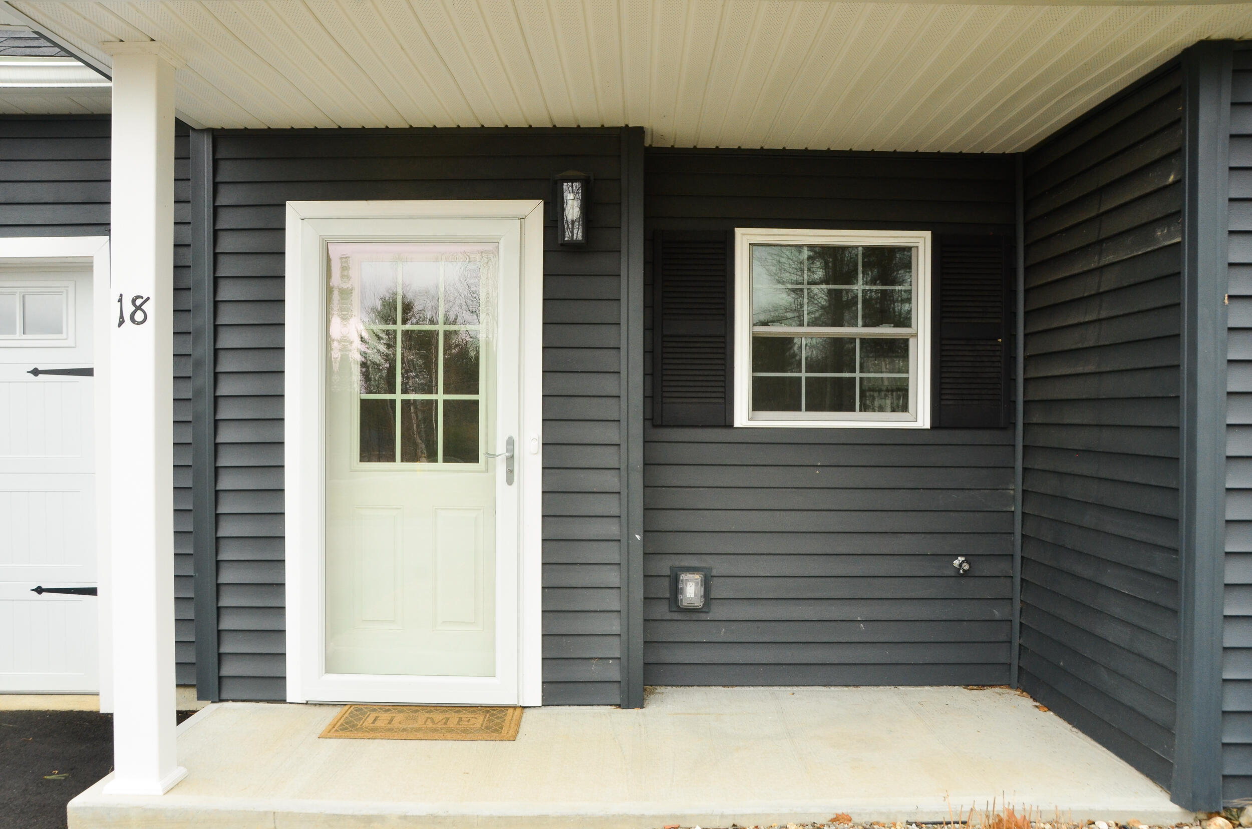 18 Violet Drive Farmingdale ME 04344