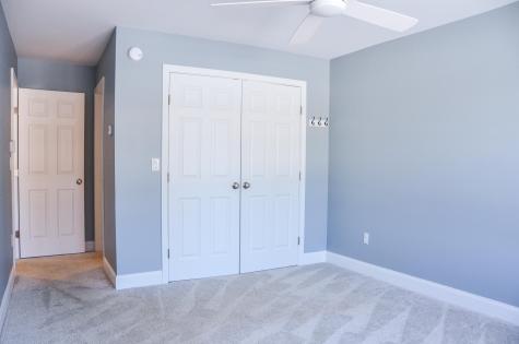 18 Violet Drive Farmingdale ME 04344