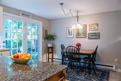 7 Dale Court Portland ME 04102