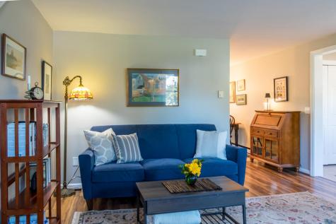 7 Dale Court Portland ME 04102