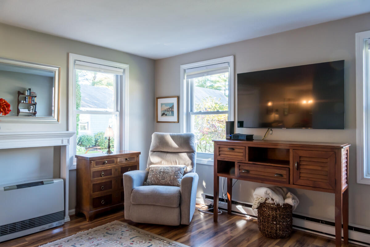 7 Dale Court Portland ME 04102