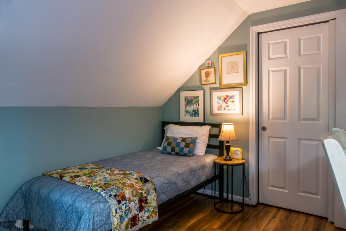 7 Dale Court Portland ME 04102