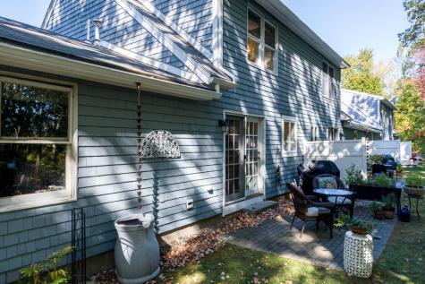 7 Dale Court Portland ME 04102