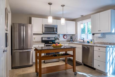 7 Dale Court Portland ME 04102