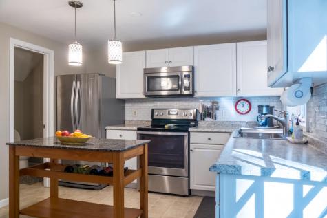 7 Dale Court Portland ME 04102