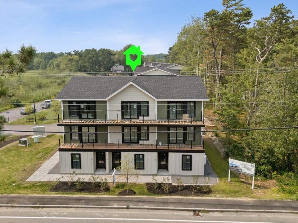 4 Overlook Drive Old Orchard Beach ME 04064