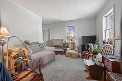 11 Aegis Drive Bath ME 04530