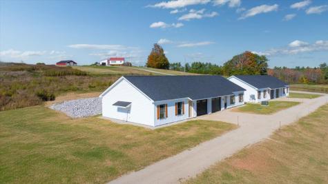 3 Freedom Farm Road Auburn ME 04210