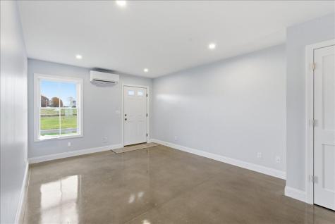 3 Freedom Farm Road Auburn ME 04210