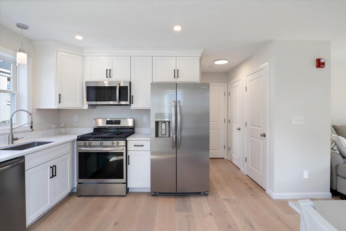 25 Regency Circle Kittery ME 03904