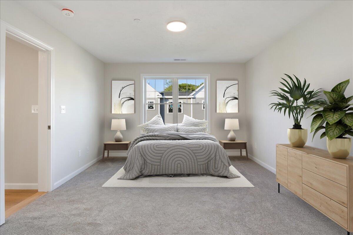 25 Regency Circle Kittery ME 03904