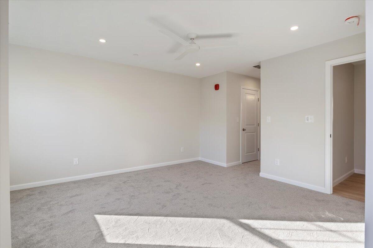 25 Regency Circle Kittery ME 03904