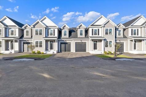 25 Regency Circle Kittery ME 03904