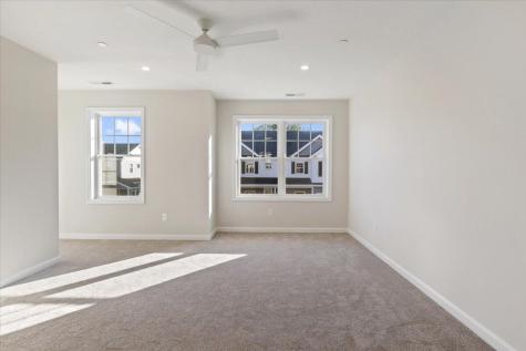 25 Regency Circle Kittery ME 03904