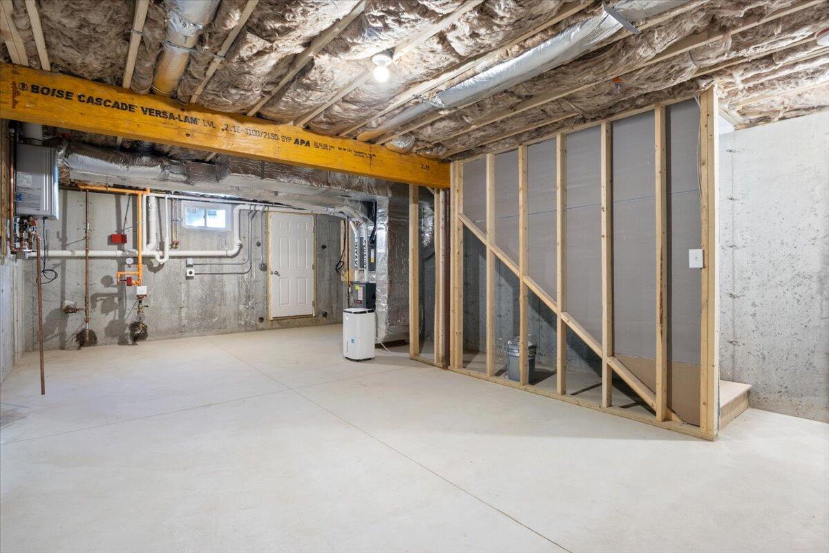 25 Regency Circle Kittery ME 03904