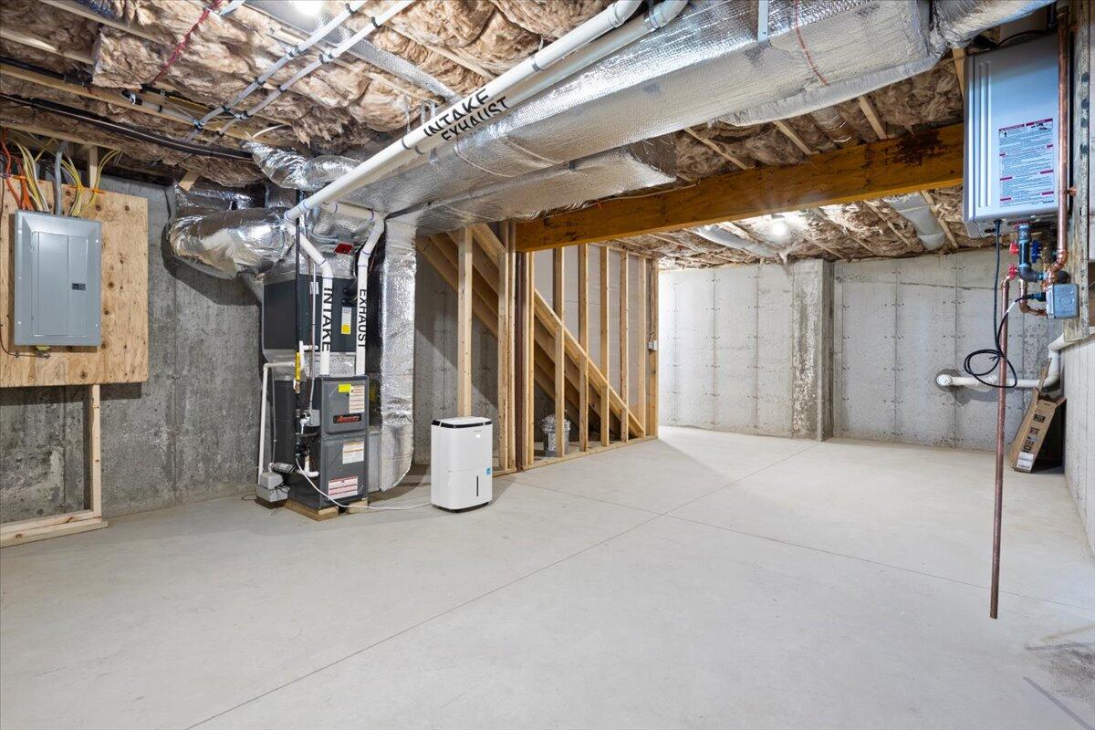 25 Regency Circle Kittery ME 03904