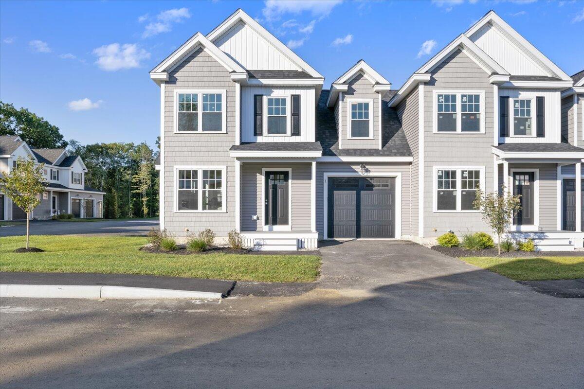 25 Regency Circle Kittery ME 03904