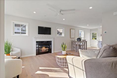 25 Regency Circle Kittery ME 03904