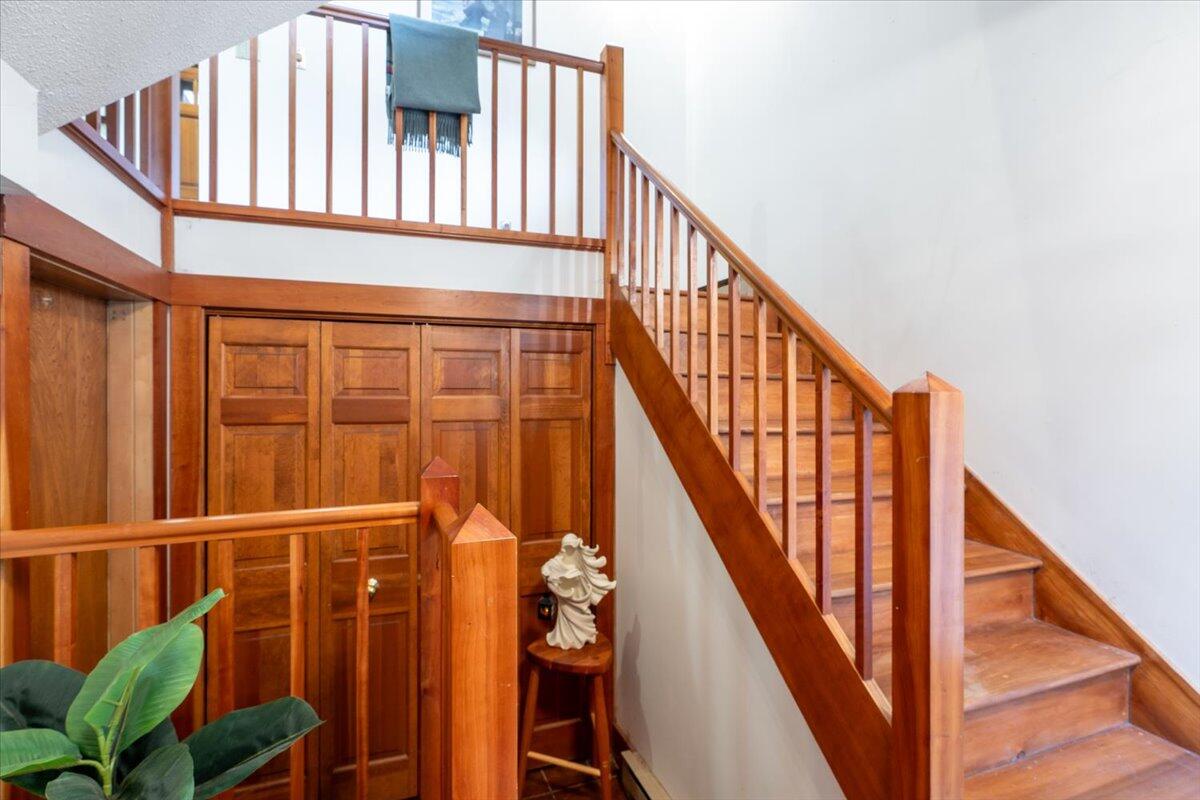 10 Harbor Drive Lincolnville ME 04849