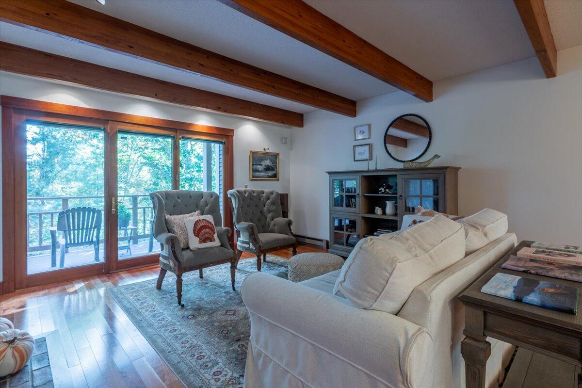 10 Harbor Drive Lincolnville ME 04849