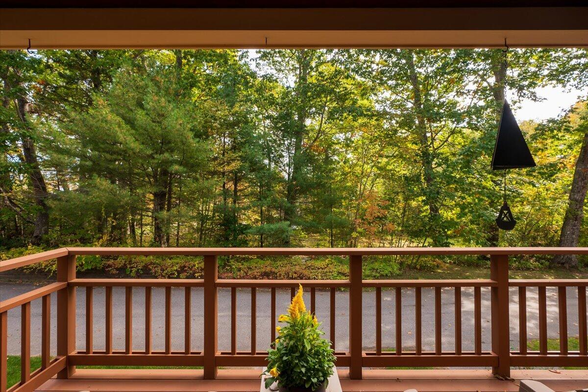 10 Harbor Drive Lincolnville ME 04849