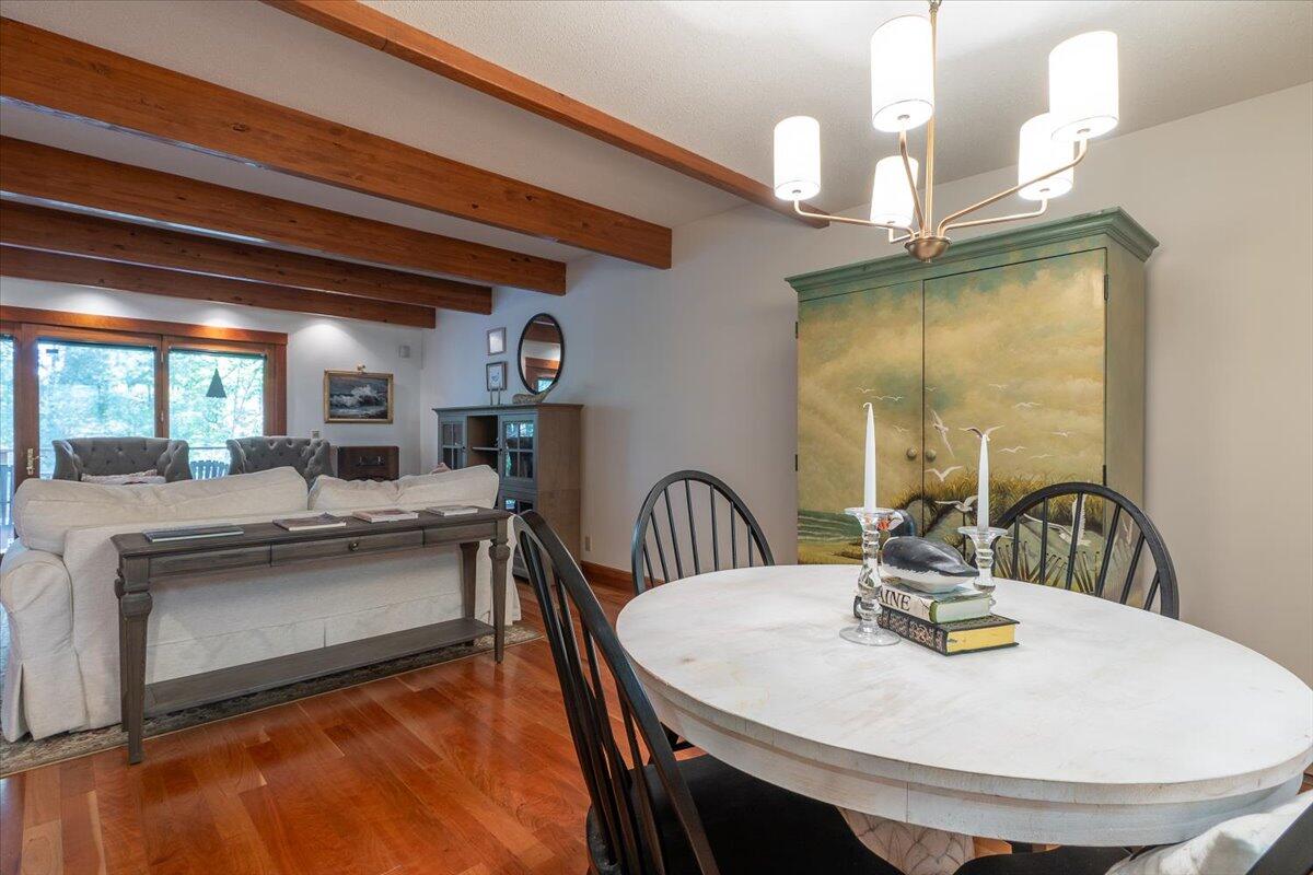 10 Harbor Drive Lincolnville ME 04849