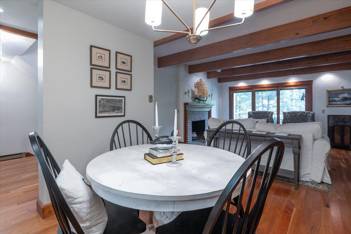 10 Harbor Drive Lincolnville ME 04849