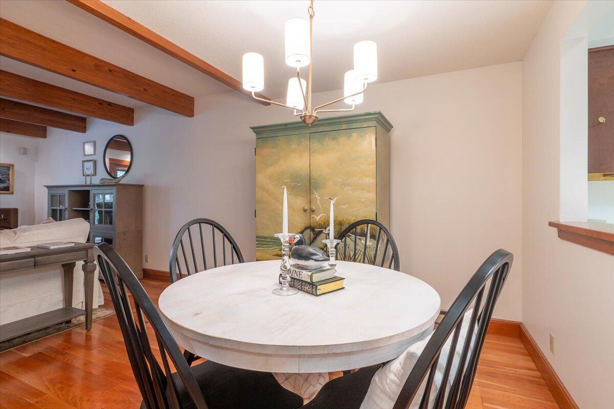 10 Harbor Drive Lincolnville ME 04849