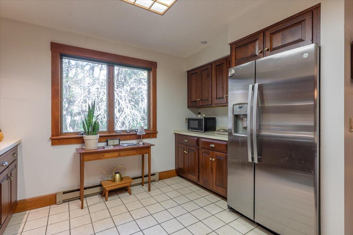 10 Harbor Drive Lincolnville ME 04849