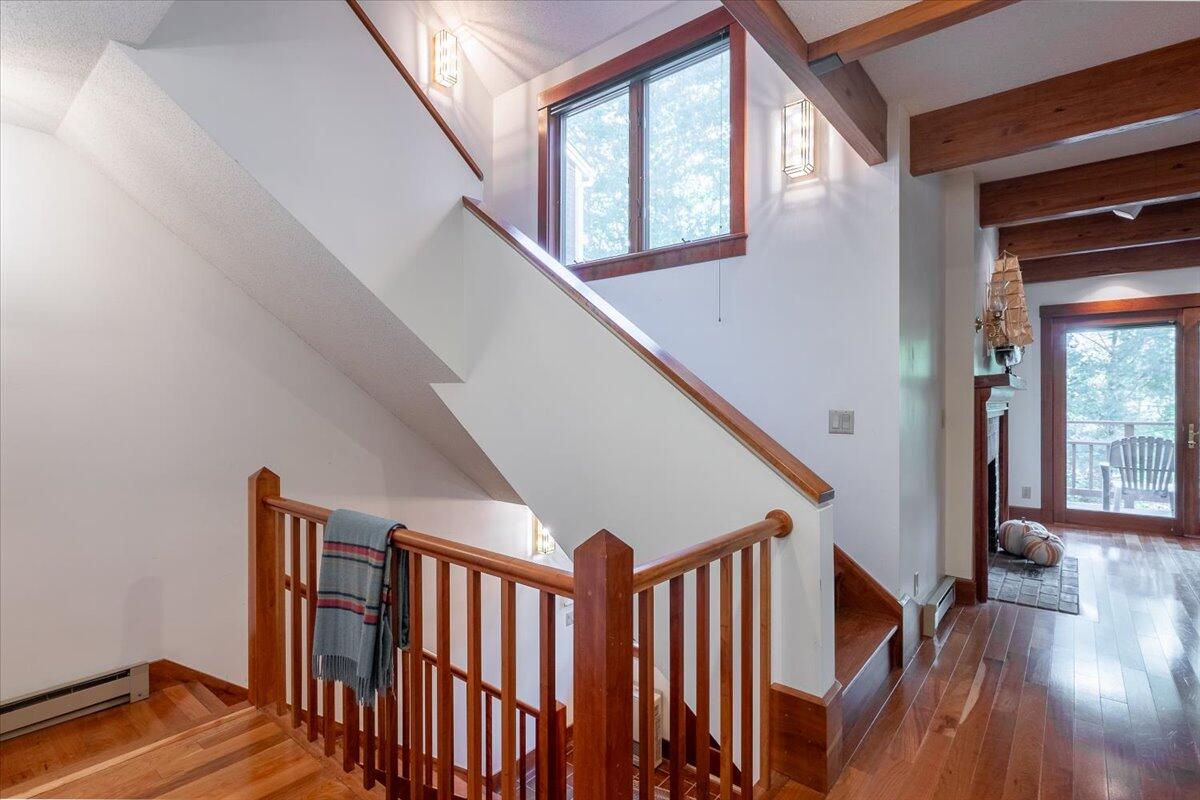 10 Harbor Drive Lincolnville ME 04849