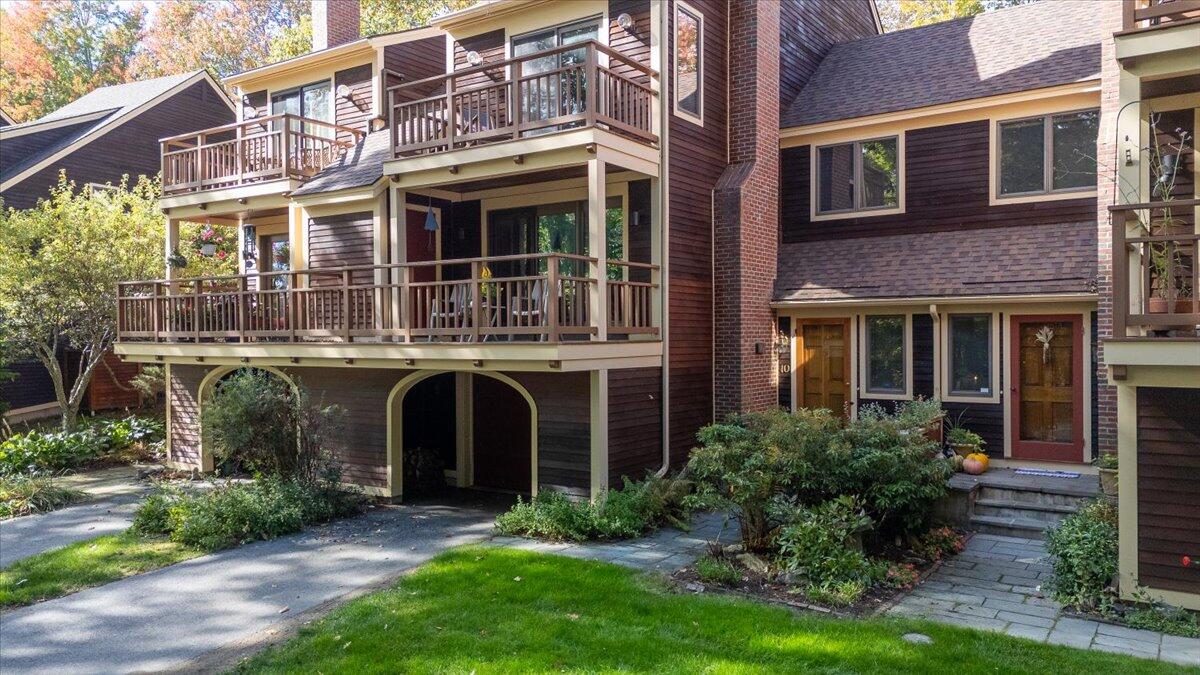 10 Harbor Drive Lincolnville ME 04849