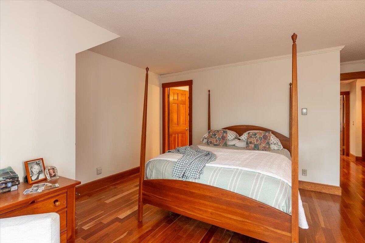 10 Harbor Drive Lincolnville ME 04849