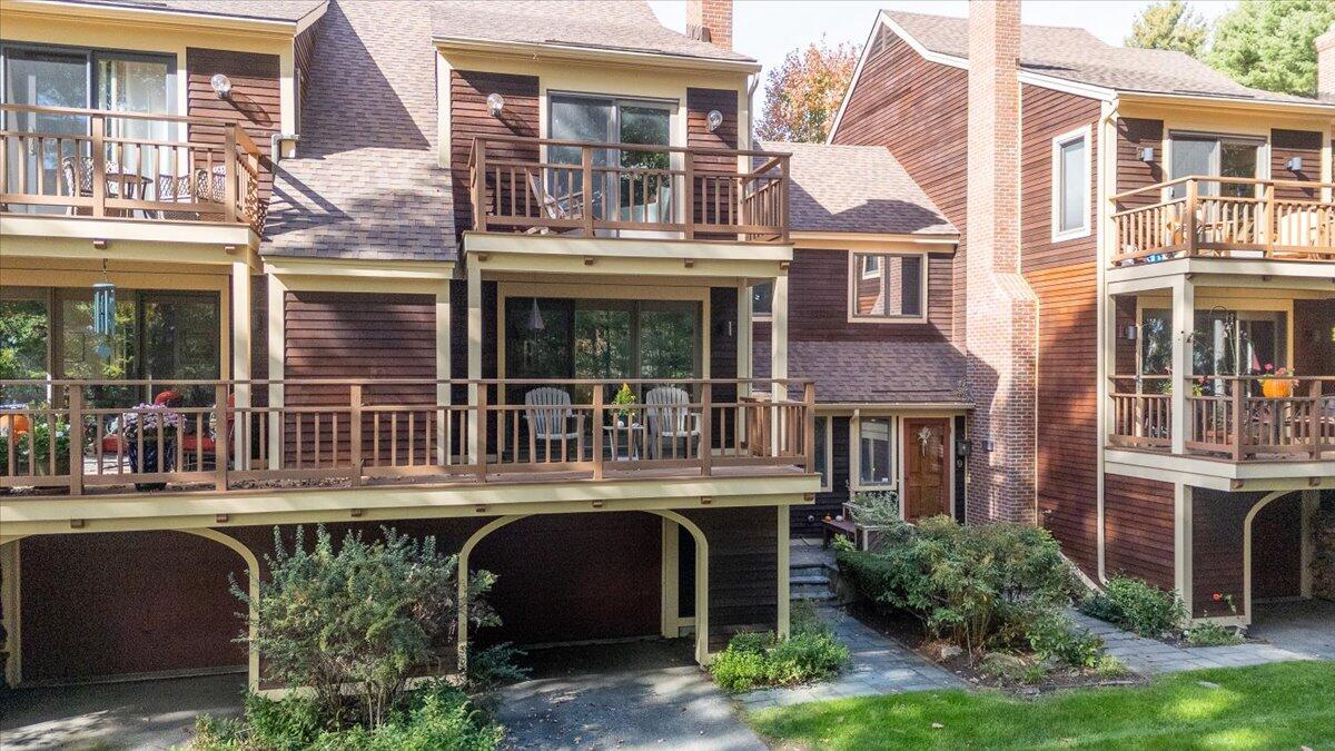 10 Harbor Drive Lincolnville ME 04849