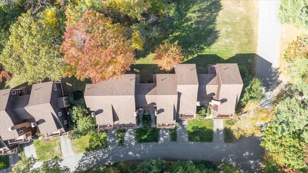 10 Harbor Drive Lincolnville ME 04849