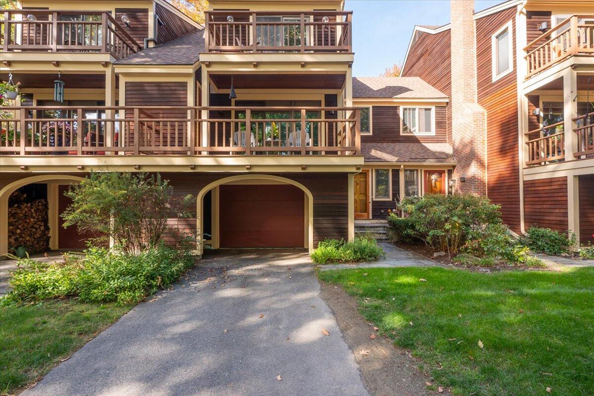 10 Harbor Drive Lincolnville ME 04849