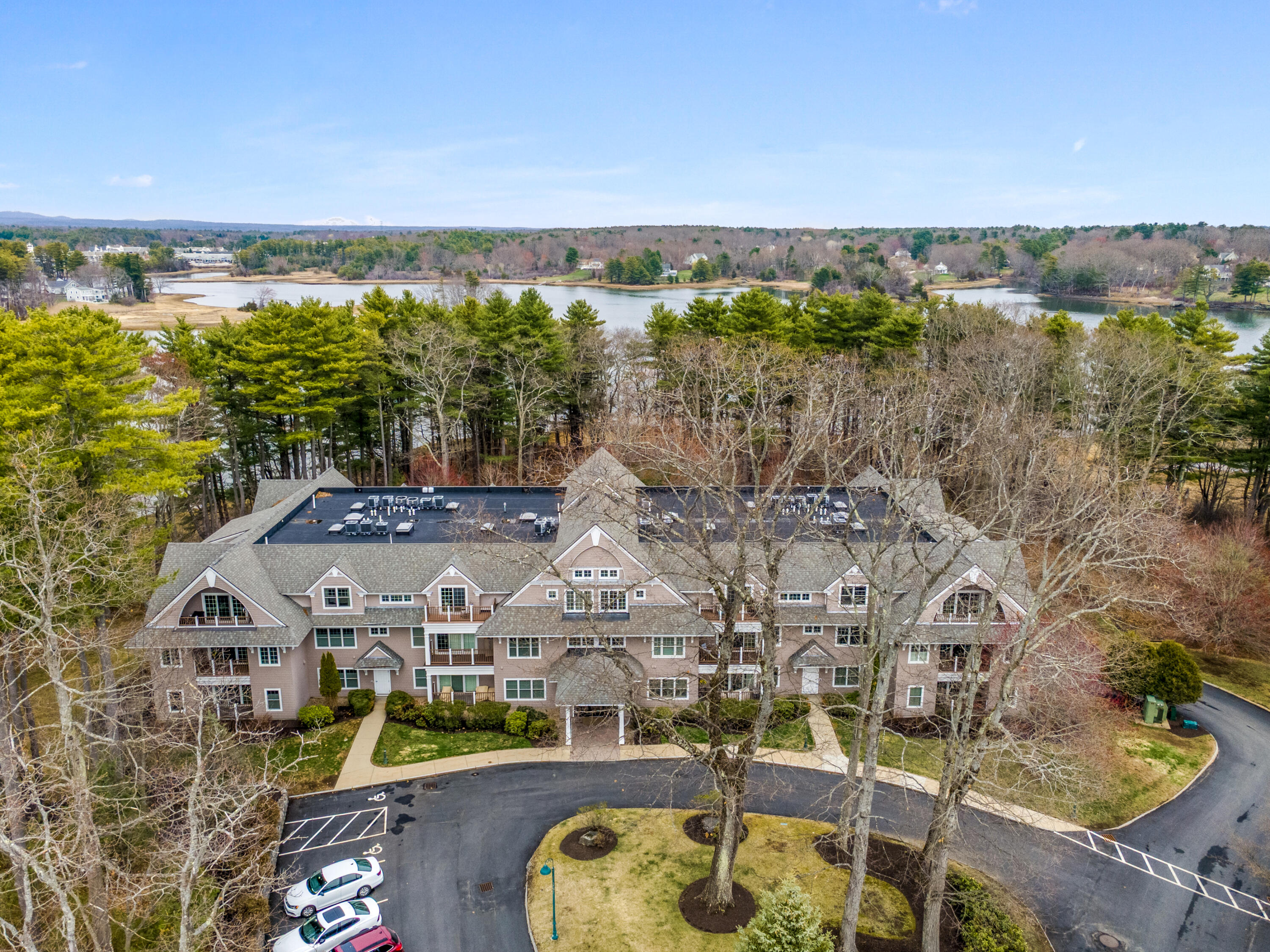 100 Shepards Cove Road Kittery ME 03904